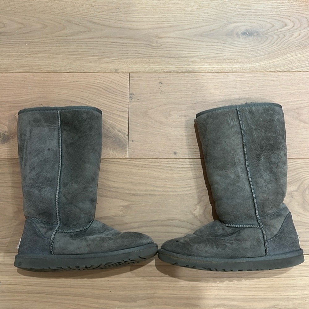 Gray Tall Uggs